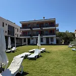Esin Cunda Отель типа 